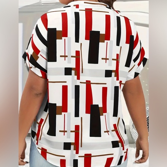 ‼️‼️Clearance-Plus Size Allover Print Button Front Blouse - Picture 3 of 3